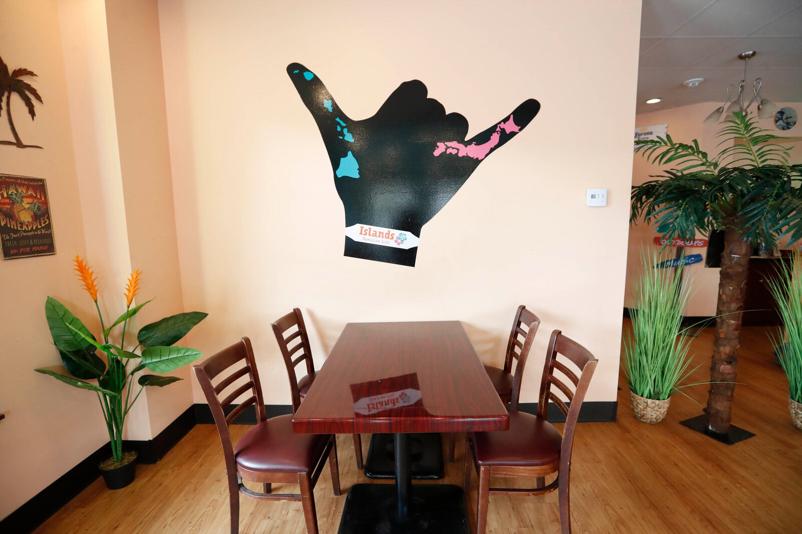 Islands Hawaiian Grill